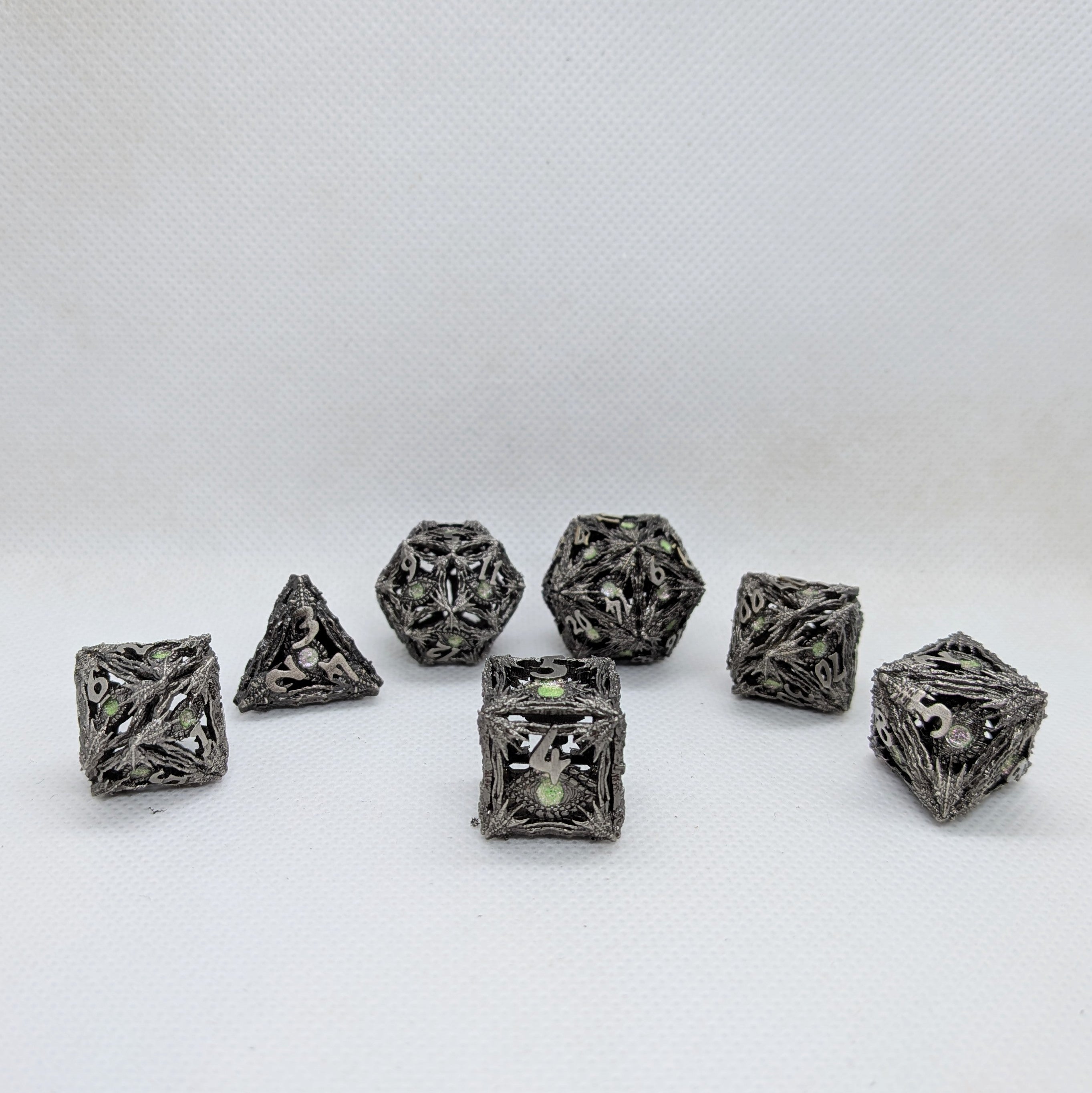 Hollow Metal Dice: Devil Eyes - Silver