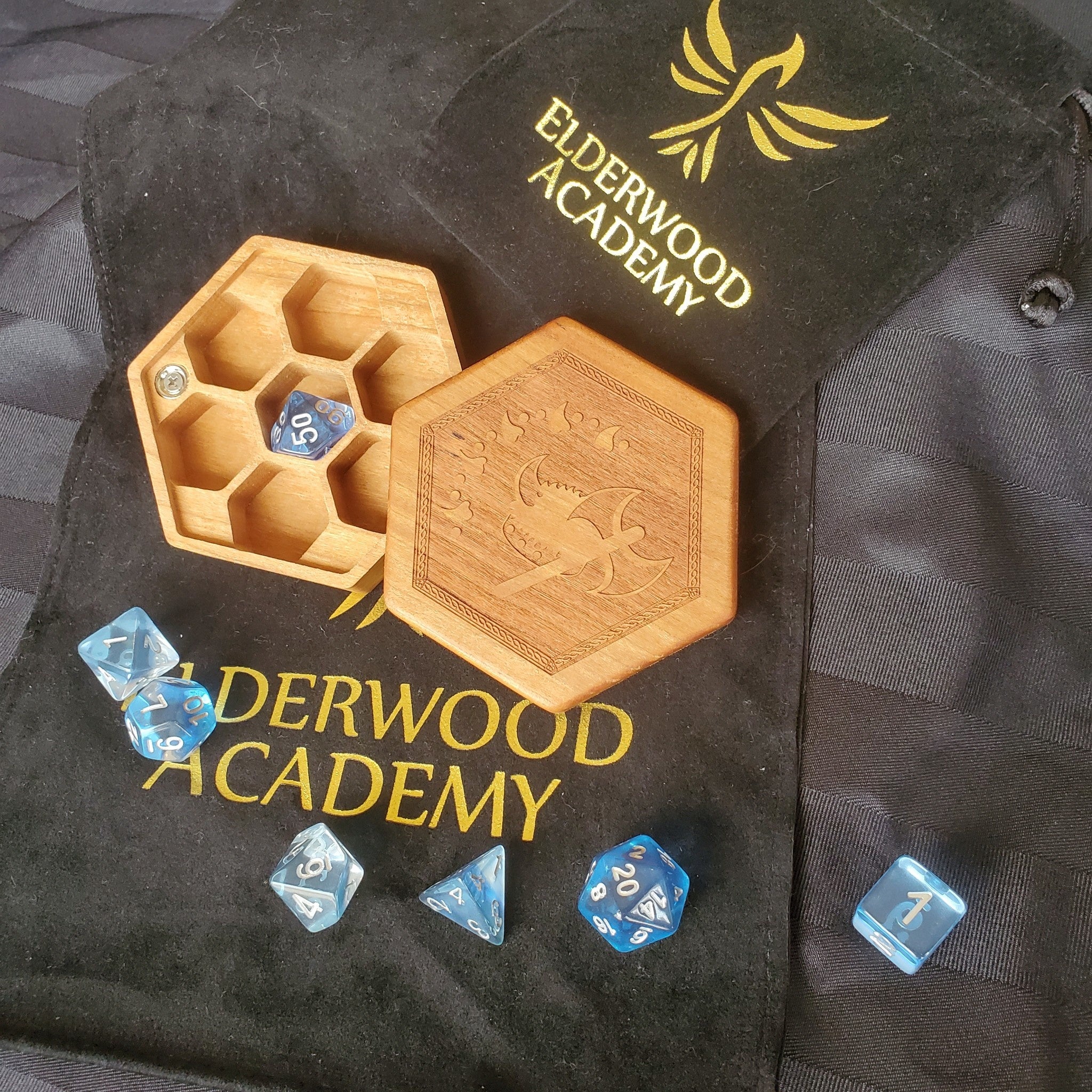Table Top Cafe Elderwood Academy Hex Chest: Barbarian, Cherry