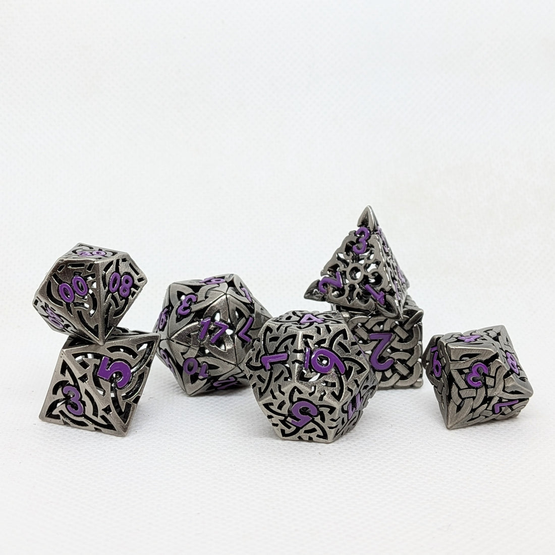 Hollow Metal Dice: Maze Dice Purple Numbers