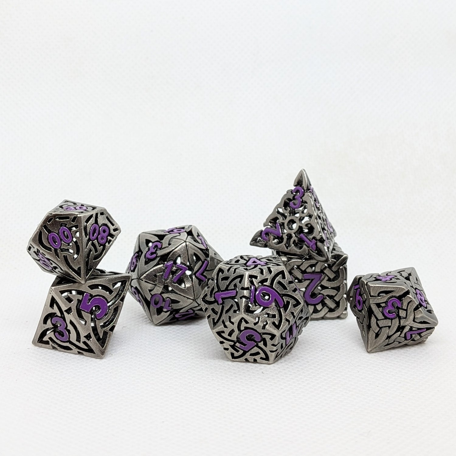 Hollow Metal Dice: Maze Dice Purple Numbers